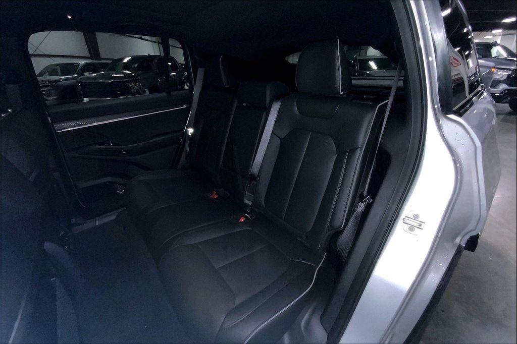 new 2025 Jeep Wagoneer S car, priced at $41,881