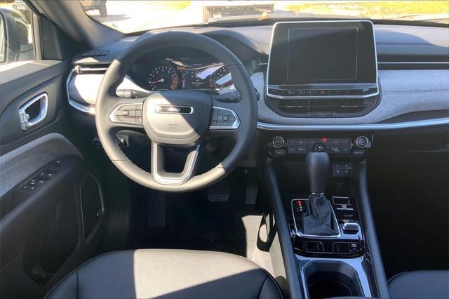 new 2025 Jeep Compass car, priced at $35,420