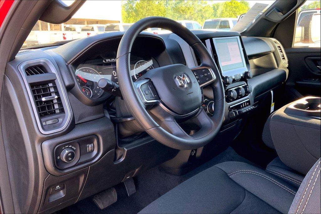 new 2025 Ram 1500 car, priced at $53,752