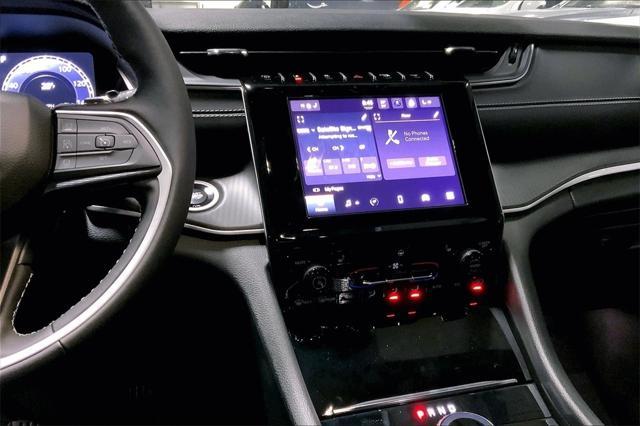 new 2025 Jeep Grand Cherokee L car, priced at $44,010