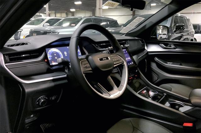 new 2025 Jeep Grand Cherokee L car, priced at $44,010