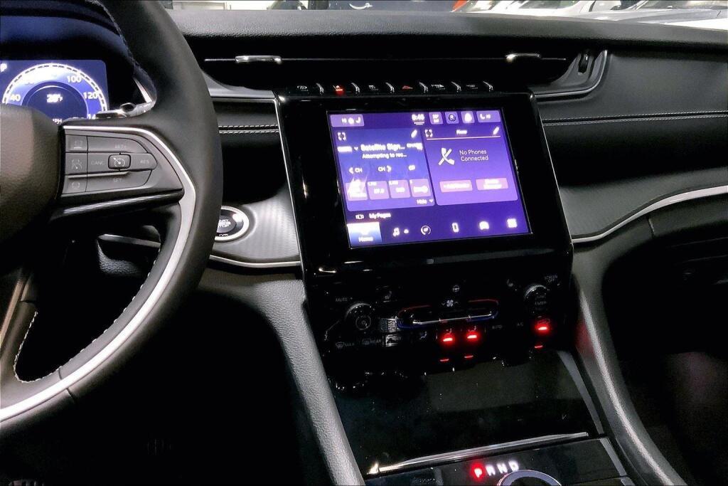 new 2025 Jeep Grand Cherokee L car, priced at $45,191