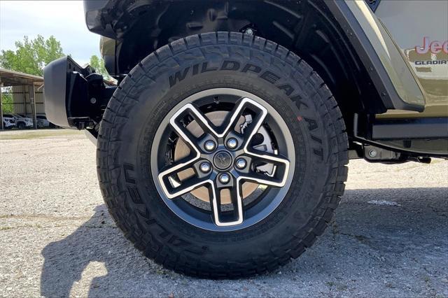 new 2024 Jeep Gladiator car, priced at $62,501
