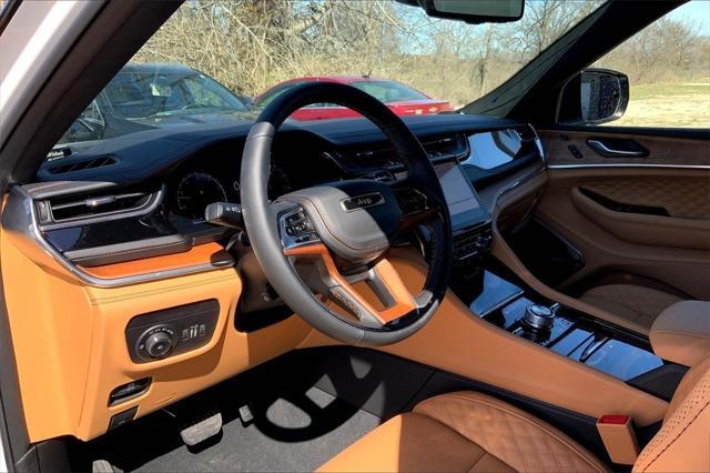 new 2025 Jeep Grand Cherokee L car, priced at $66,306