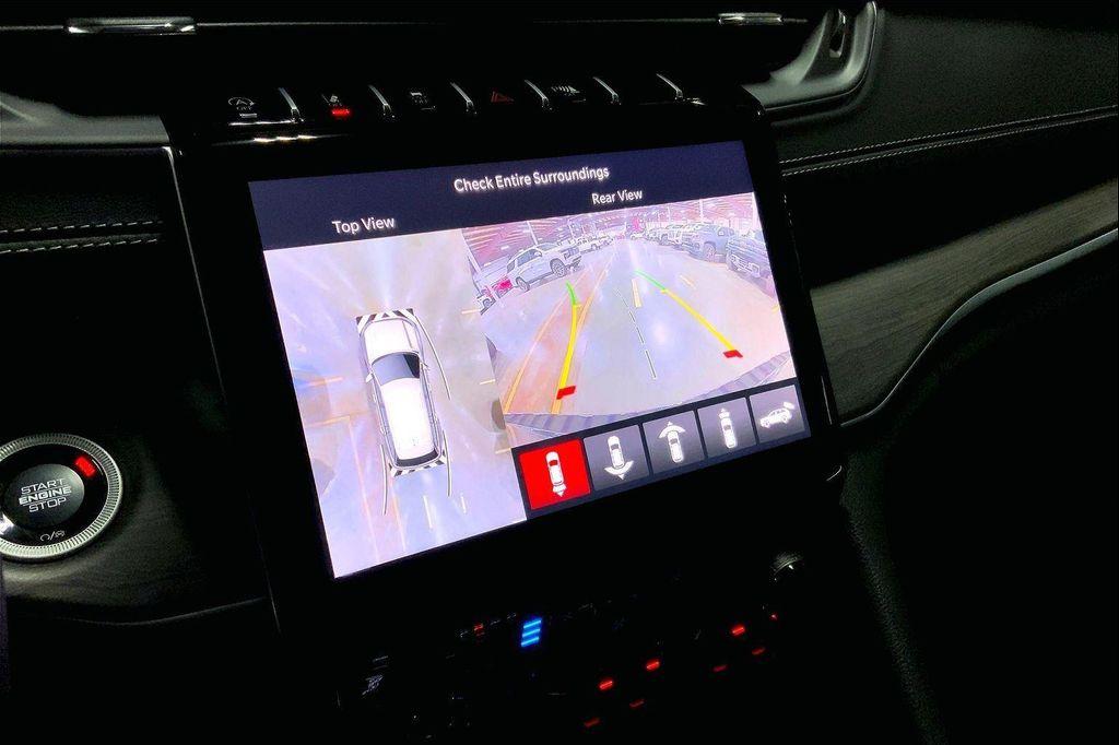 new 2025 Jeep Grand Cherokee car, priced at $46,795