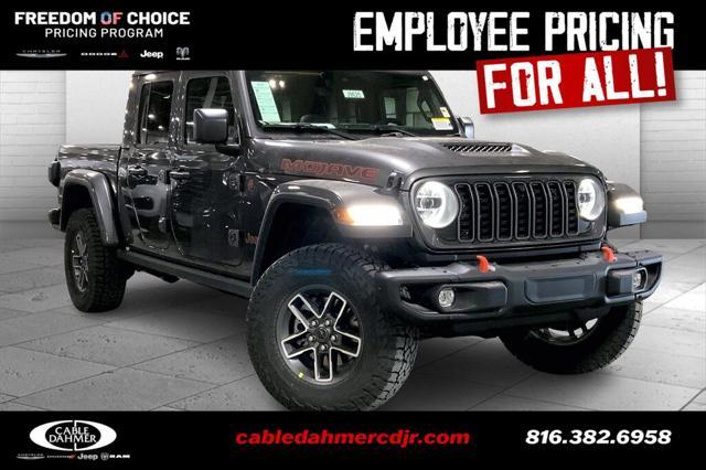 new 2025 Jeep Gladiator car, priced at $60,003