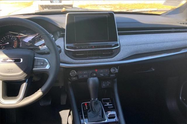 new 2025 Jeep Compass car, priced at $31,878