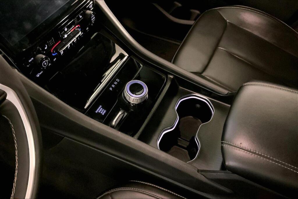 used 2024 Jeep Grand Cherokee car, priced at $36,000