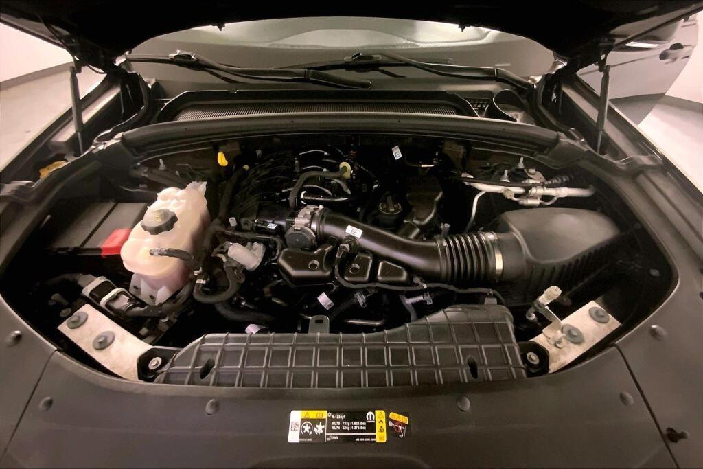 used 2024 Jeep Grand Cherokee car, priced at $36,000