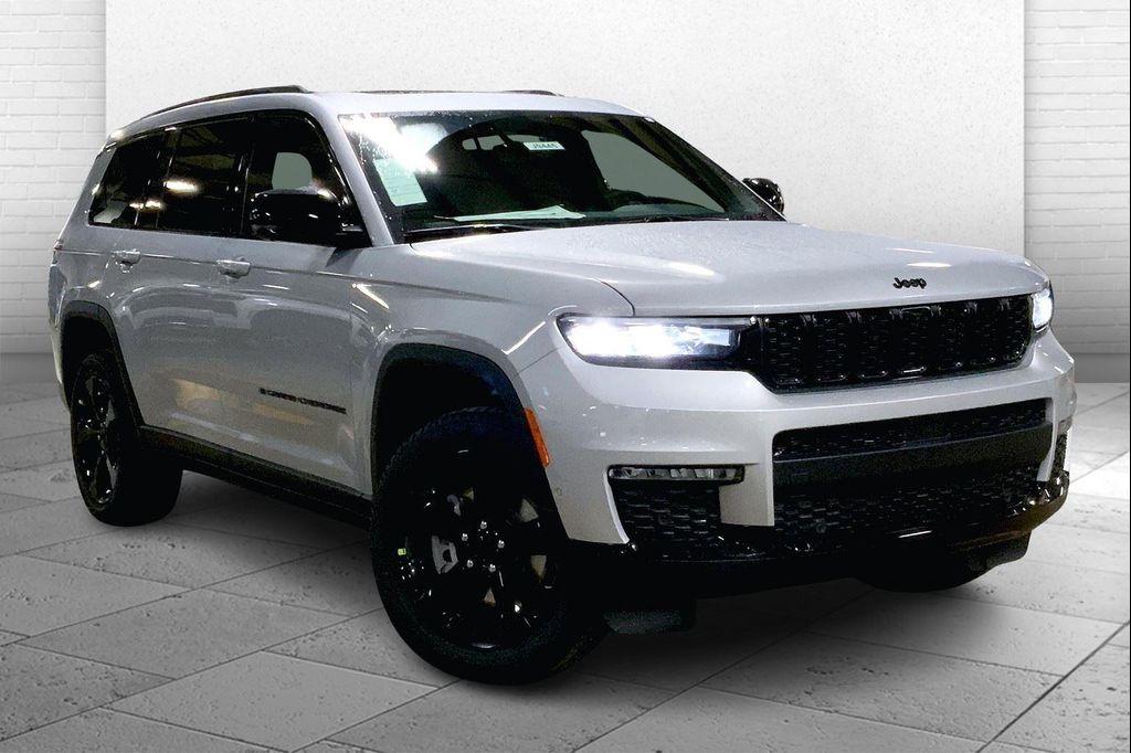 new 2025 Jeep Grand Cherokee L car, priced at $55,712