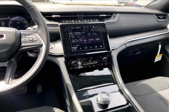 new 2025 Jeep Grand Cherokee L car, priced at $40,647
