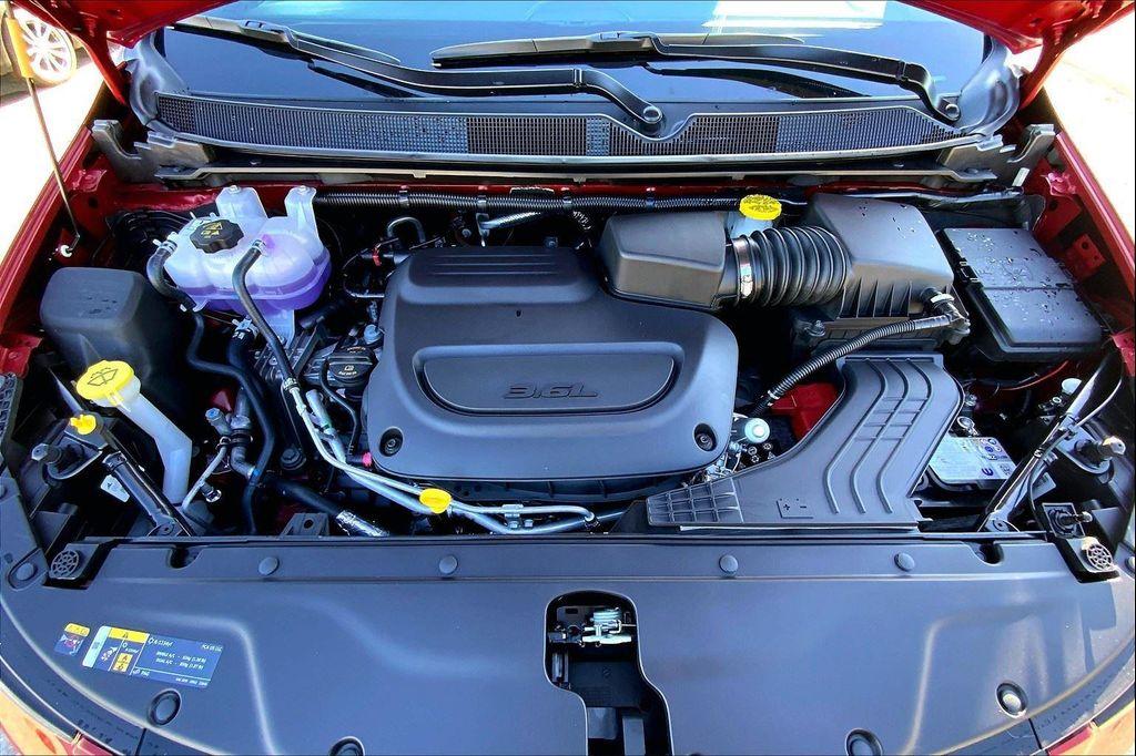 new 2026 Chrysler Pacifica car, priced at $42,894