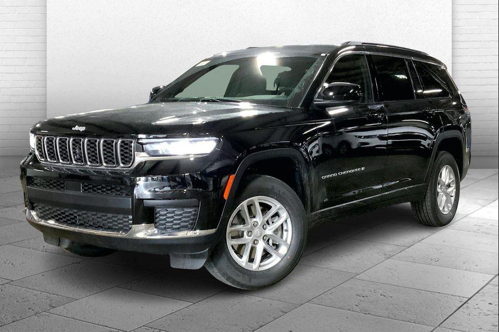 new 2025 Jeep Grand Cherokee L car, priced at $33,141