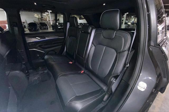 new 2025 Jeep Grand Cherokee car, priced at $61,393