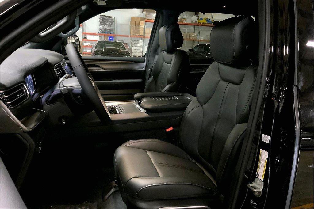 new 2025 Jeep Wagoneer car, priced at $69,258