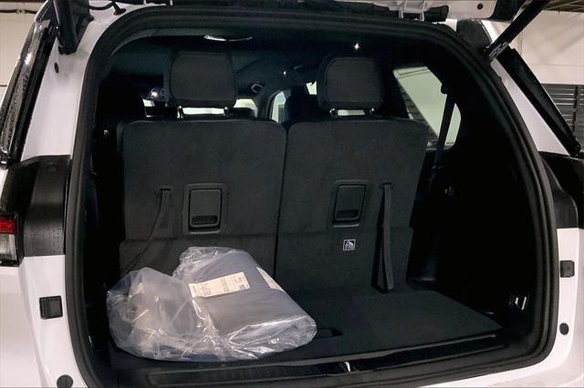 new 2025 Jeep Grand Cherokee L car, priced at $47,126