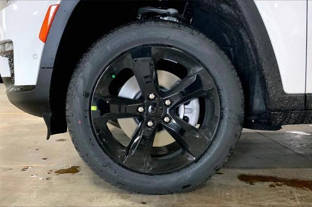 new 2025 Jeep Grand Cherokee L car, priced at $47,126