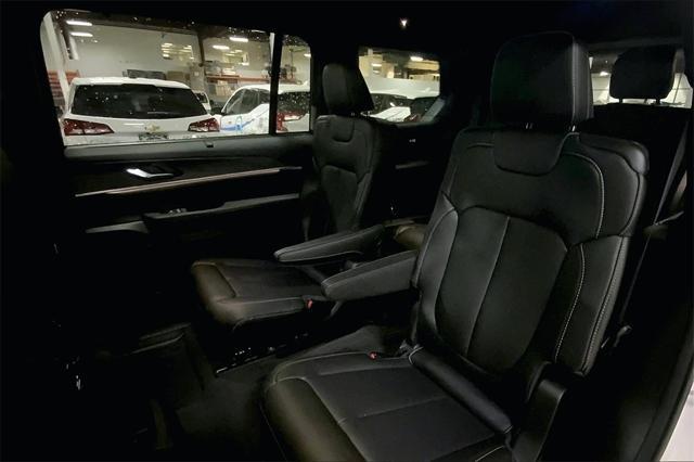 new 2025 Jeep Grand Cherokee L car, priced at $47,126