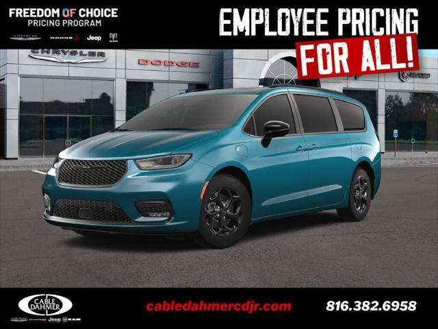 new 2025 Chrysler Pacifica Hybrid car, priced at $57,199