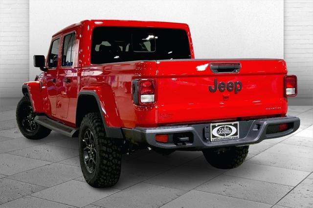 new 2025 Jeep Gladiator car, priced at $51,665