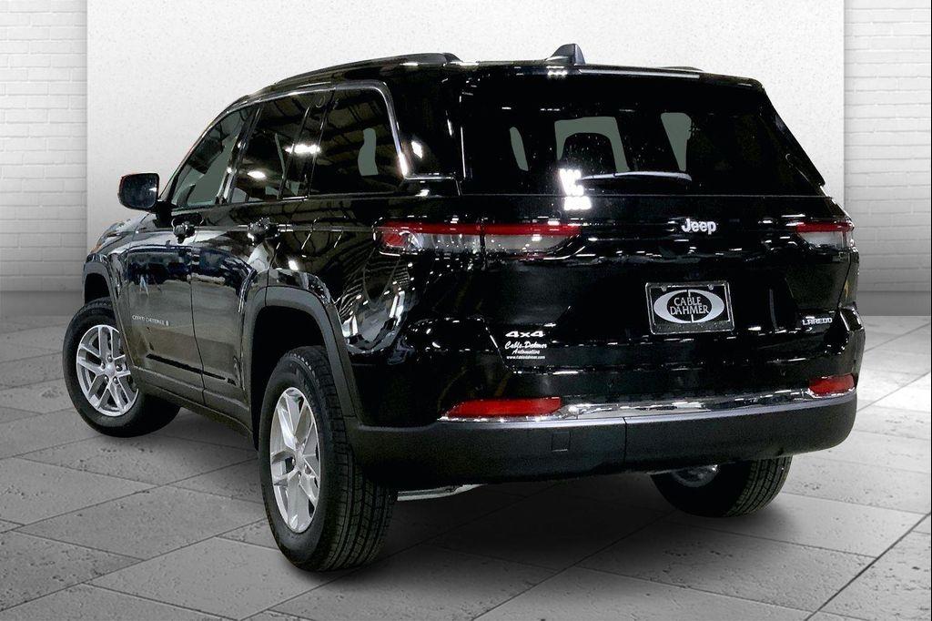 new 2025 Jeep Grand Cherokee car, priced at $34,918