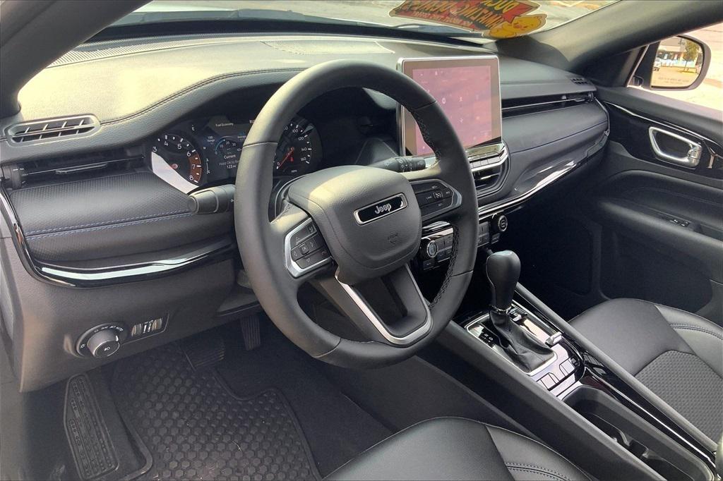new 2025 Jeep Compass car, priced at $39,515