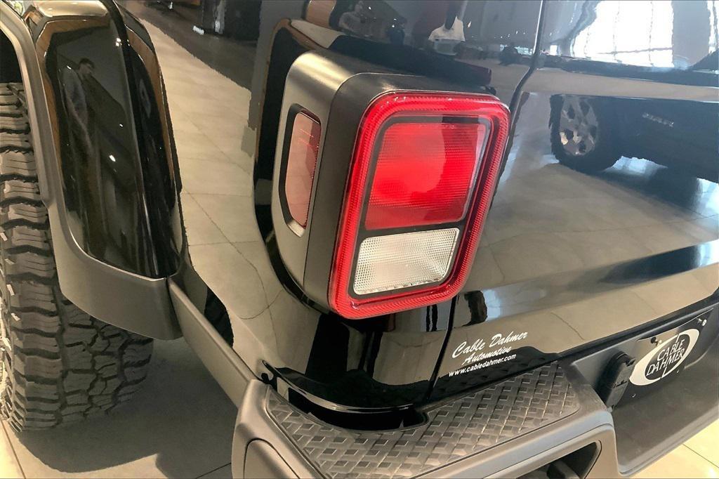 new 2025 Jeep Gladiator car, priced at $46,920