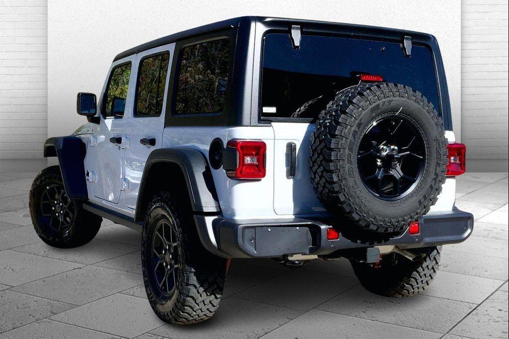 new 2025 Jeep Wrangler car, priced at $44,234