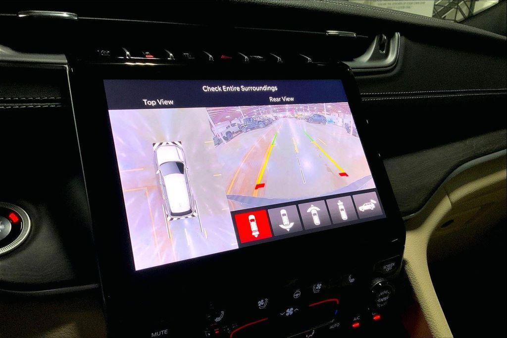 new 2025 Jeep Grand Cherokee car, priced at $46,795