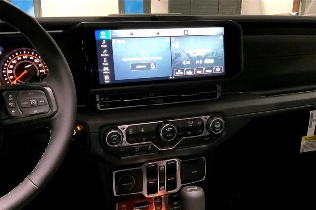 new 2025 Jeep Wrangler car, priced at $61,569