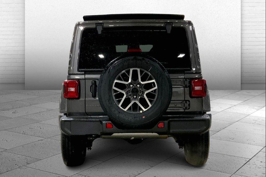 new 2025 Jeep Wrangler car, priced at $46,403