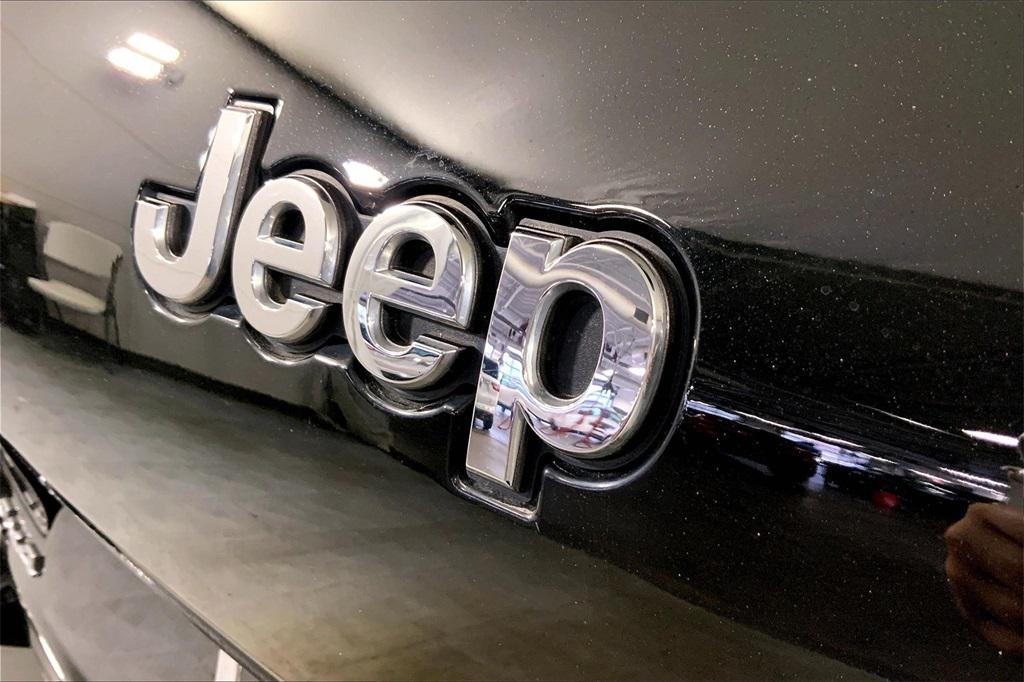 used 2021 Jeep Grand Cherokee L car, priced at $30,000
