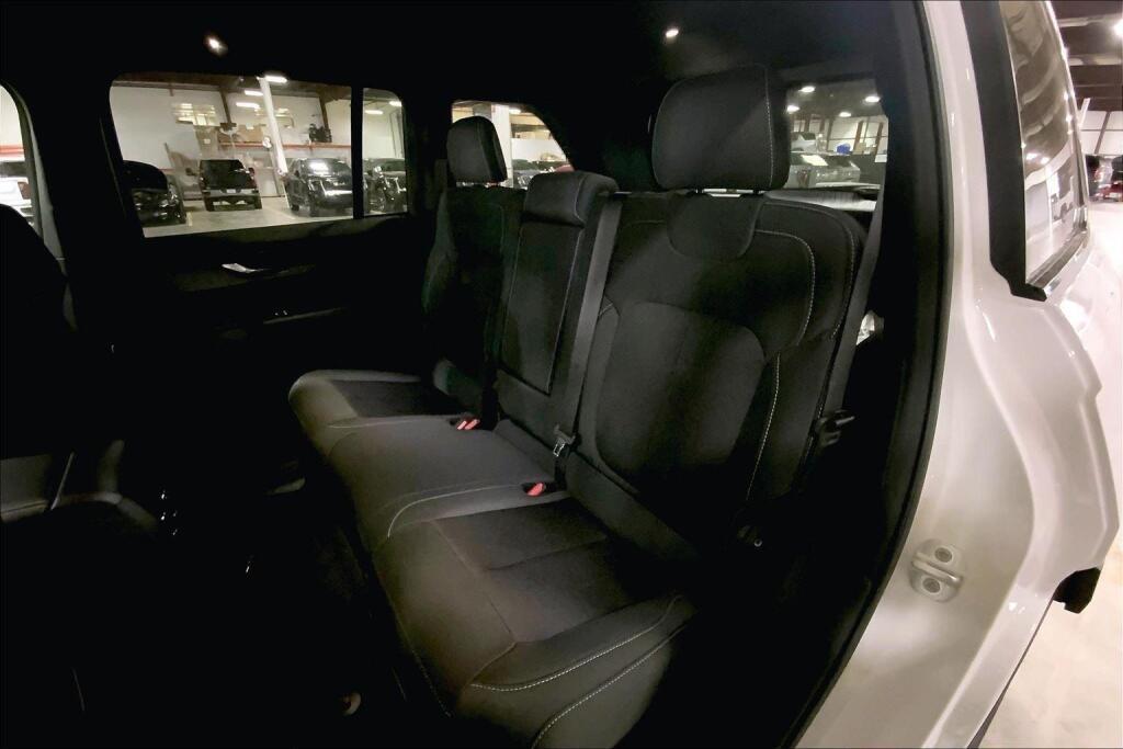 new 2025 Jeep Grand Cherokee car, priced at $43,331
