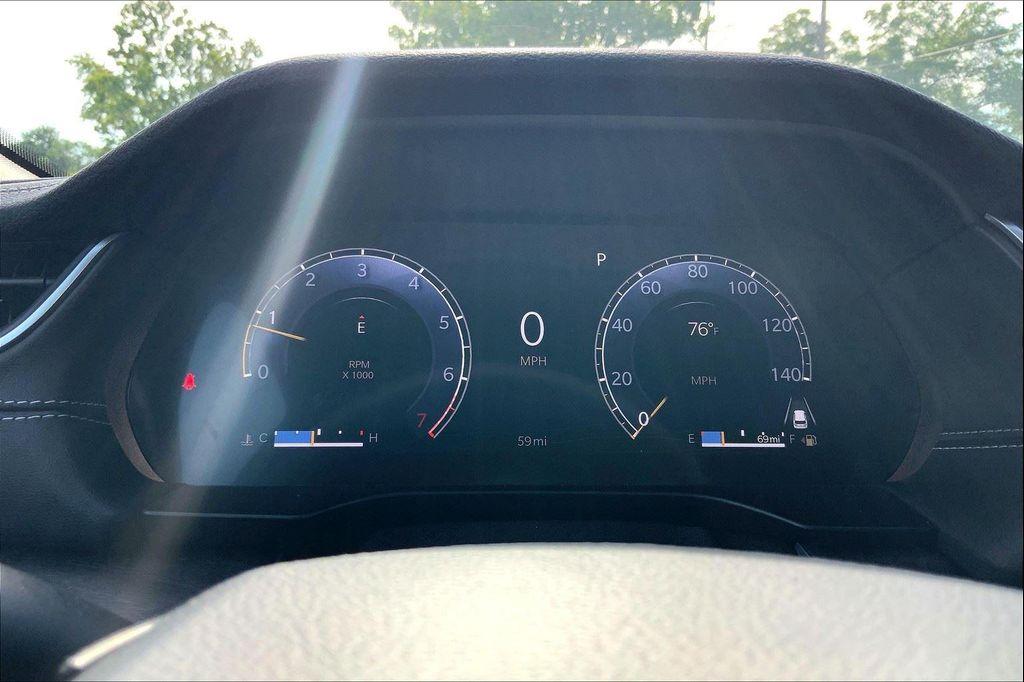 new 2025 Jeep Grand Cherokee car, priced at $45,929