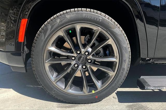 new 2024 Jeep Grand Wagoneer L car, priced at $113,021