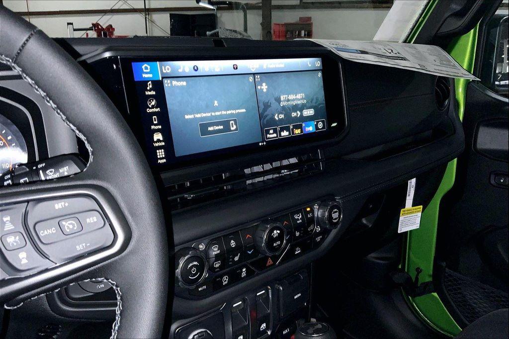 new 2025 Jeep Wrangler car, priced at $45,255