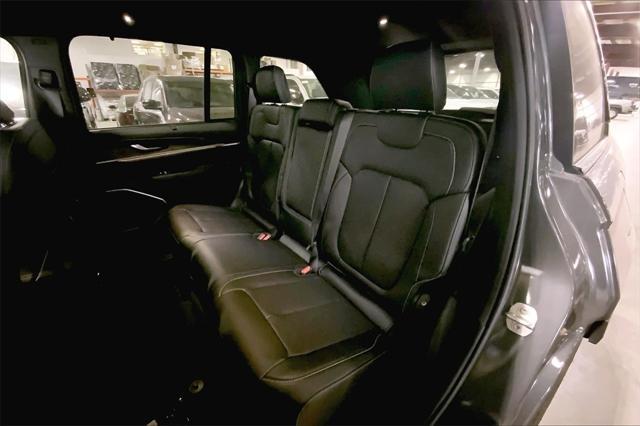 new 2025 Jeep Grand Cherokee car, priced at $50,121