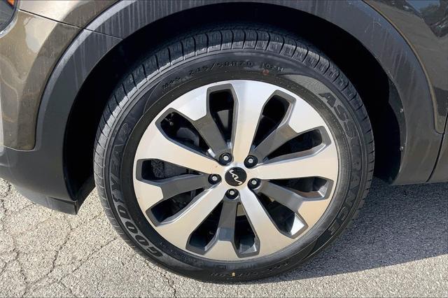 used 2022 Kia Telluride car, priced at $27,900