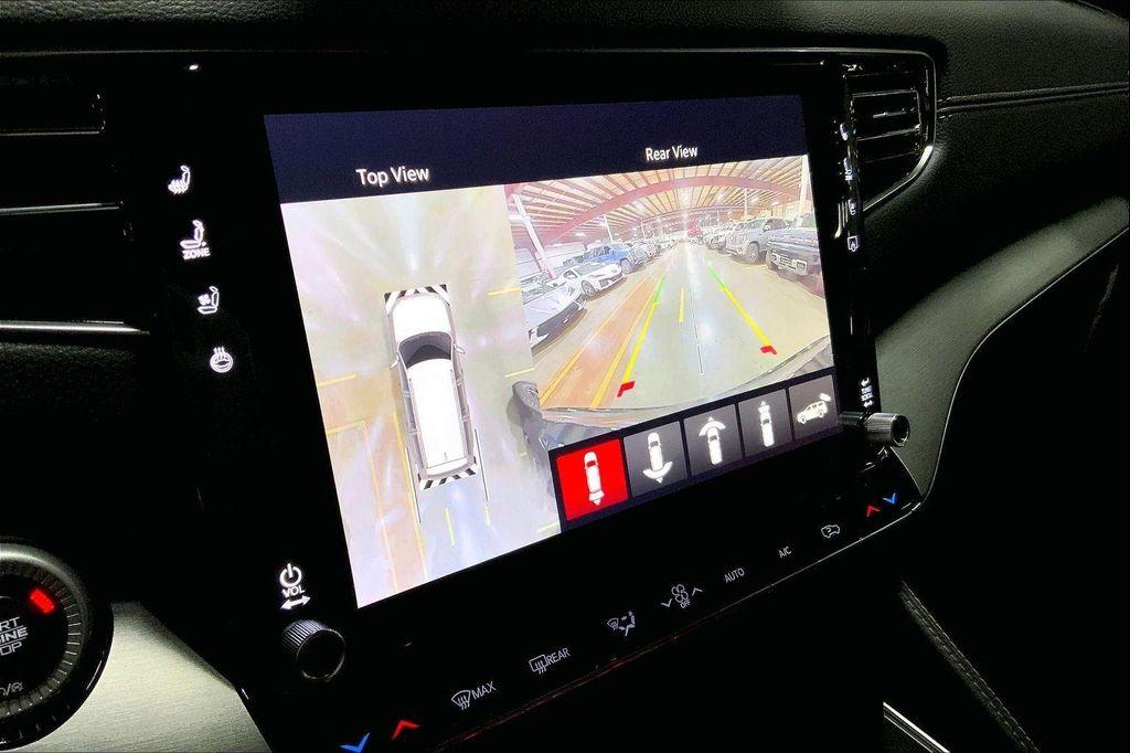 new 2025 Jeep Wagoneer L car, priced at $73,331