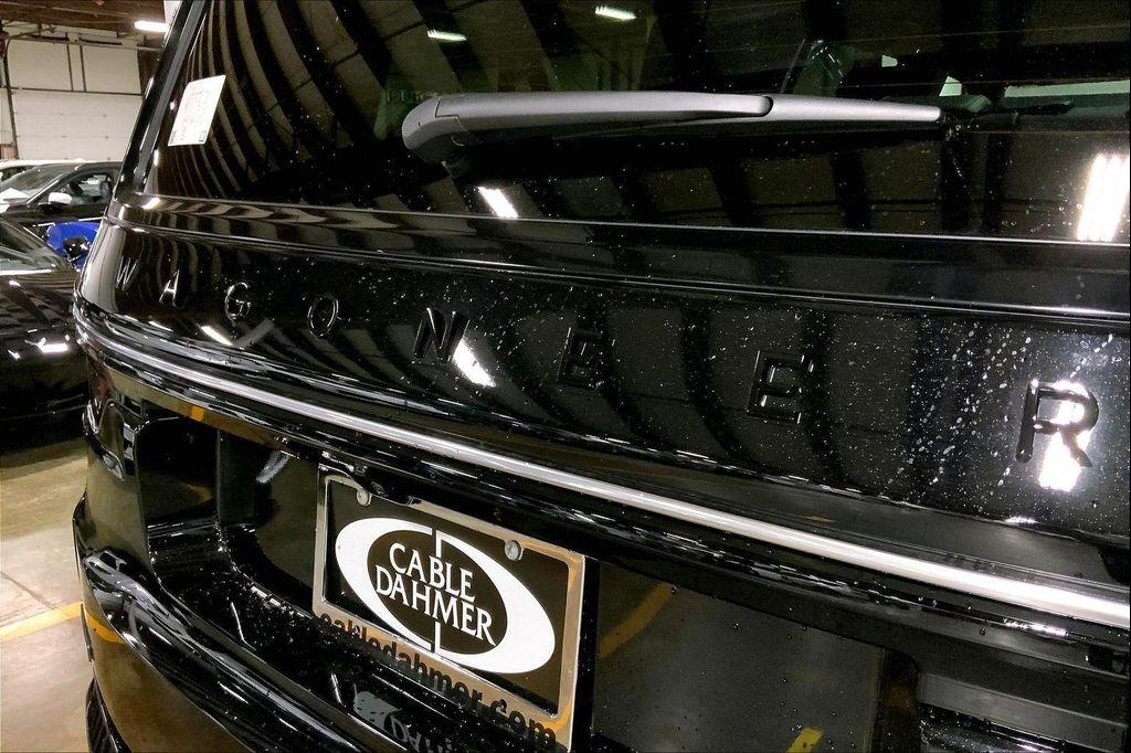 new 2025 Jeep Wagoneer L car, priced at $73,331