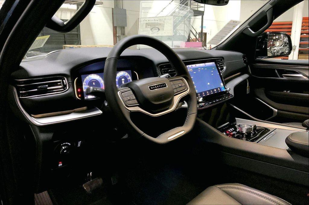 new 2025 Jeep Wagoneer L car, priced at $73,331