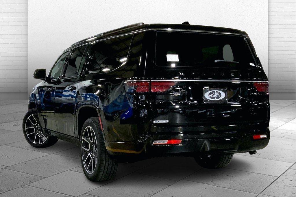 new 2025 Jeep Wagoneer L car, priced at $73,331