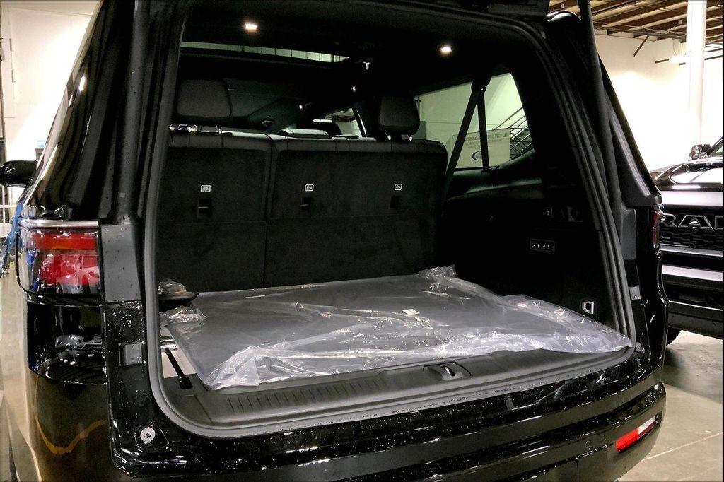 new 2025 Jeep Wagoneer L car, priced at $73,331