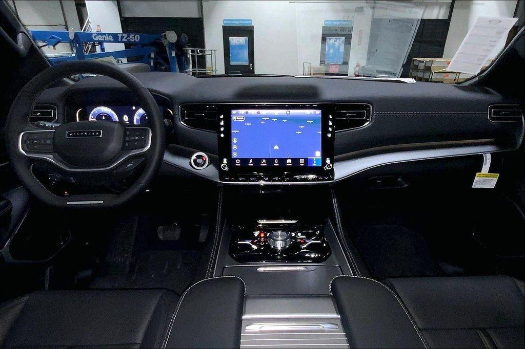 new 2025 Jeep Wagoneer L car, priced at $73,331