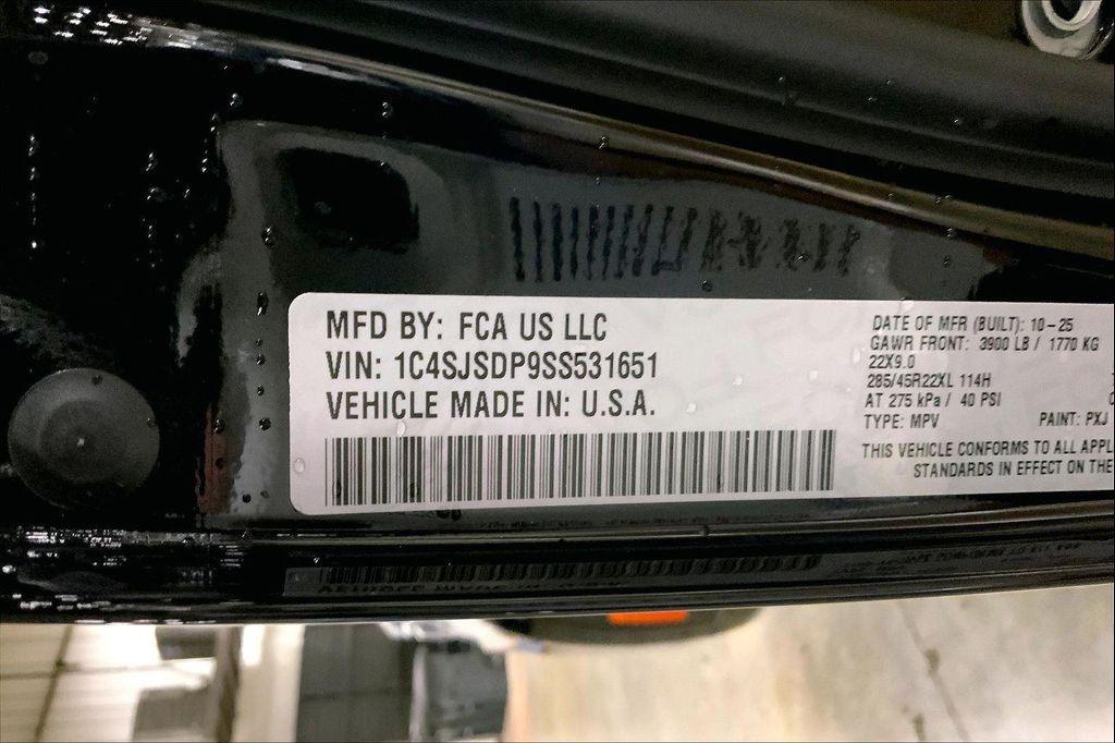 new 2025 Jeep Wagoneer L car, priced at $73,331