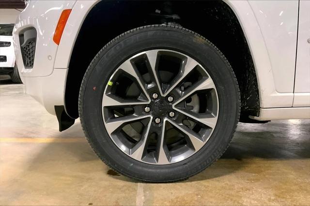 new 2025 Jeep Grand Cherokee L car, priced at $62,478