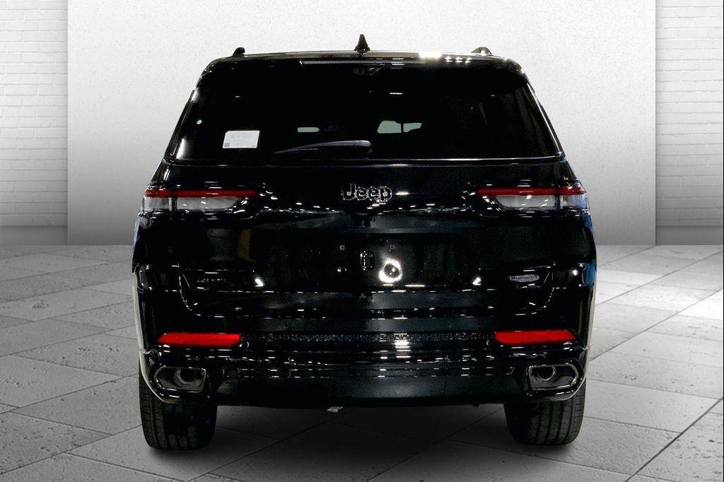 new 2025 Jeep Grand Cherokee L car, priced at $63,579