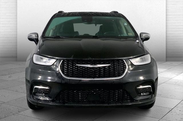 used 2023 Chrysler Pacifica car, priced at $30,900