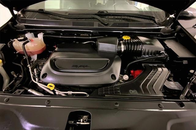used 2023 Chrysler Pacifica car, priced at $30,900