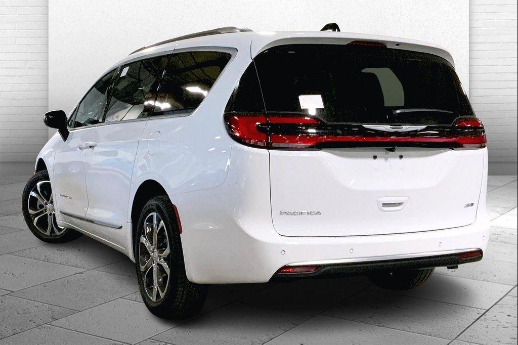 new 2026 Chrysler Pacifica car, priced at $52,060